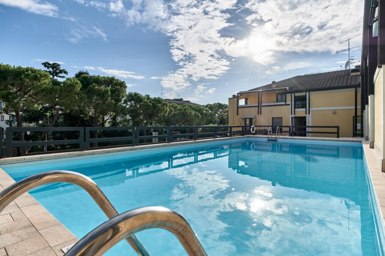 Apartment Lydie Apt. Exclusive Holigarda